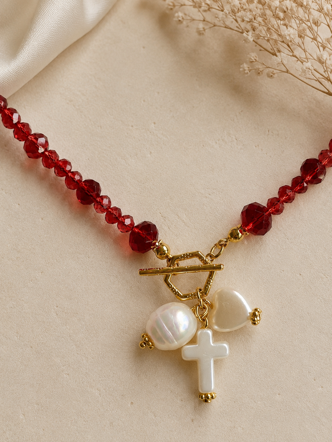 Amour Rouge Necklace